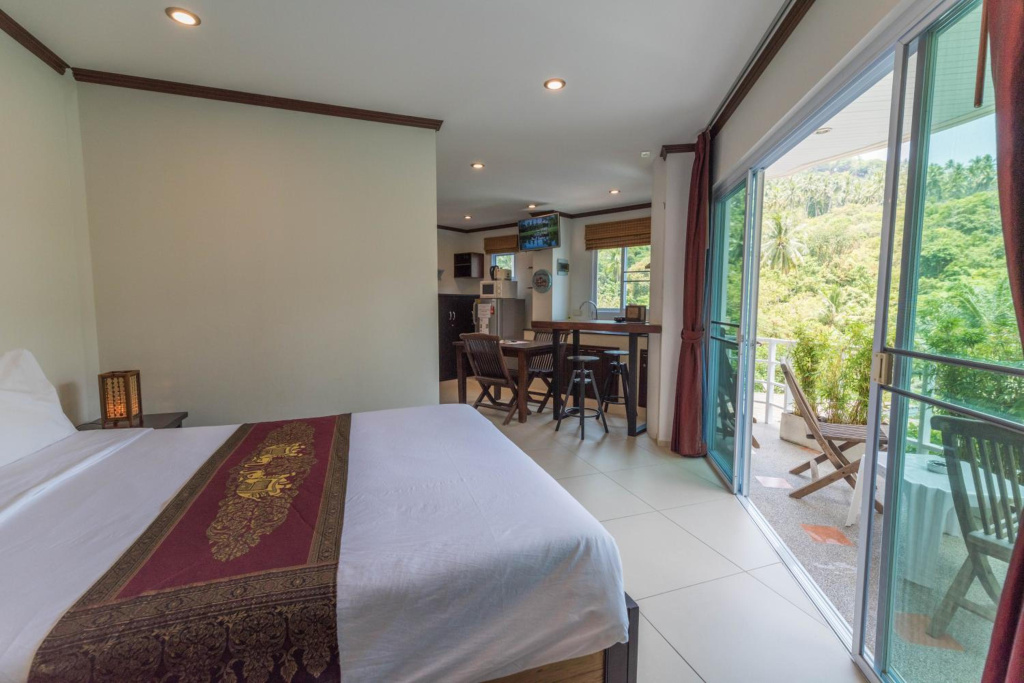 Chaweng Noi Residence