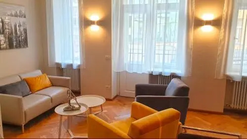 Free Parking- 2bdr Apartment in Wenceslas Square