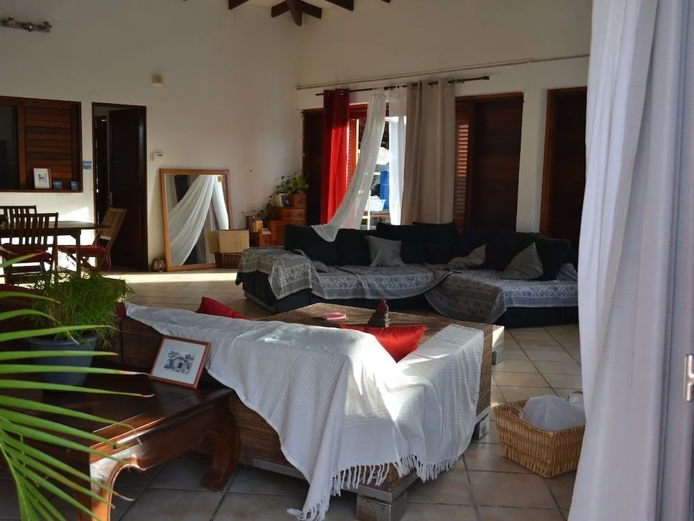 Zen Lounge Villa Gwadinina