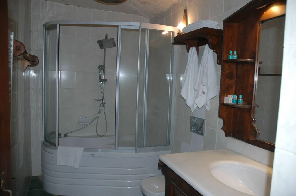 Elkep Evi Cave Hotel