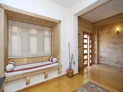 OYO 8100 Hotel Naman Haveli