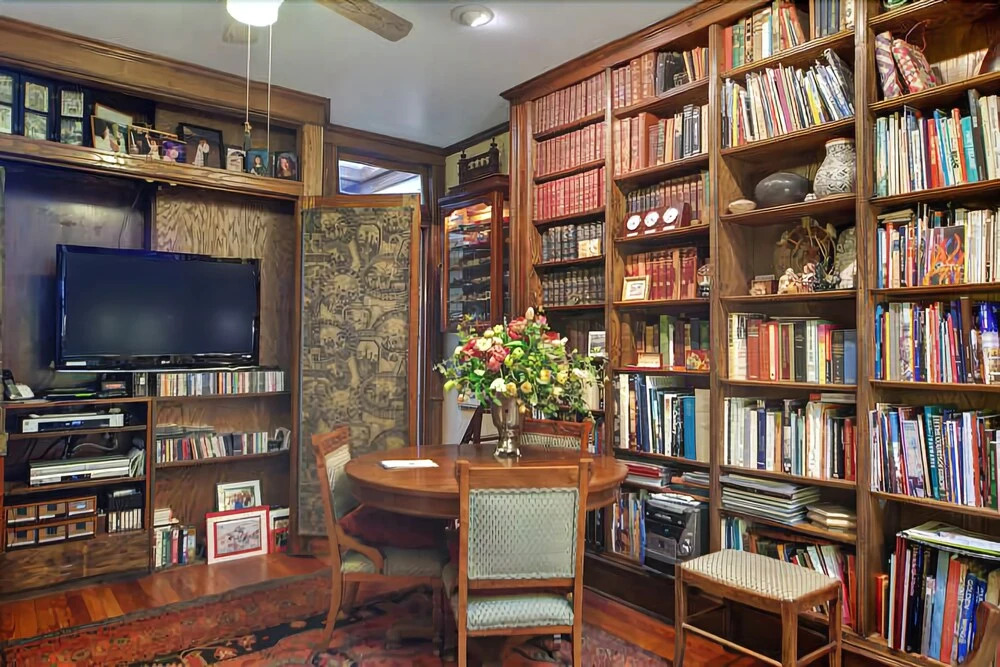 134 Southeast Townhome #1025 - 2 Br Townhouse