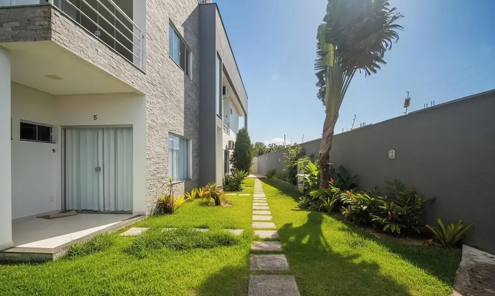 Apartment in Condominium With Pool Vdv0014