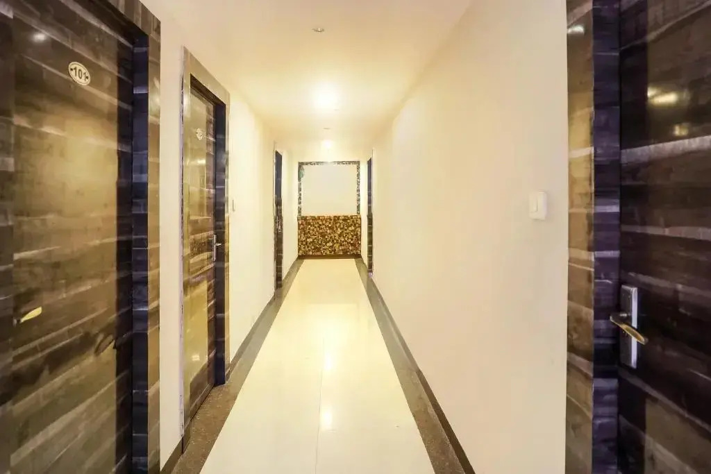 Hotel Raj Comfort Inn
