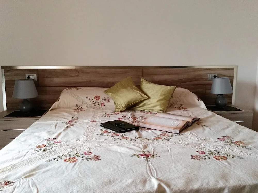 Appartamenti Casa Rita & Antica Corte Ginevra