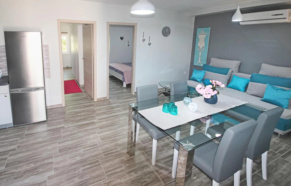 Nice Apartment in Ljubac With 2 Bedrooms and Wifi