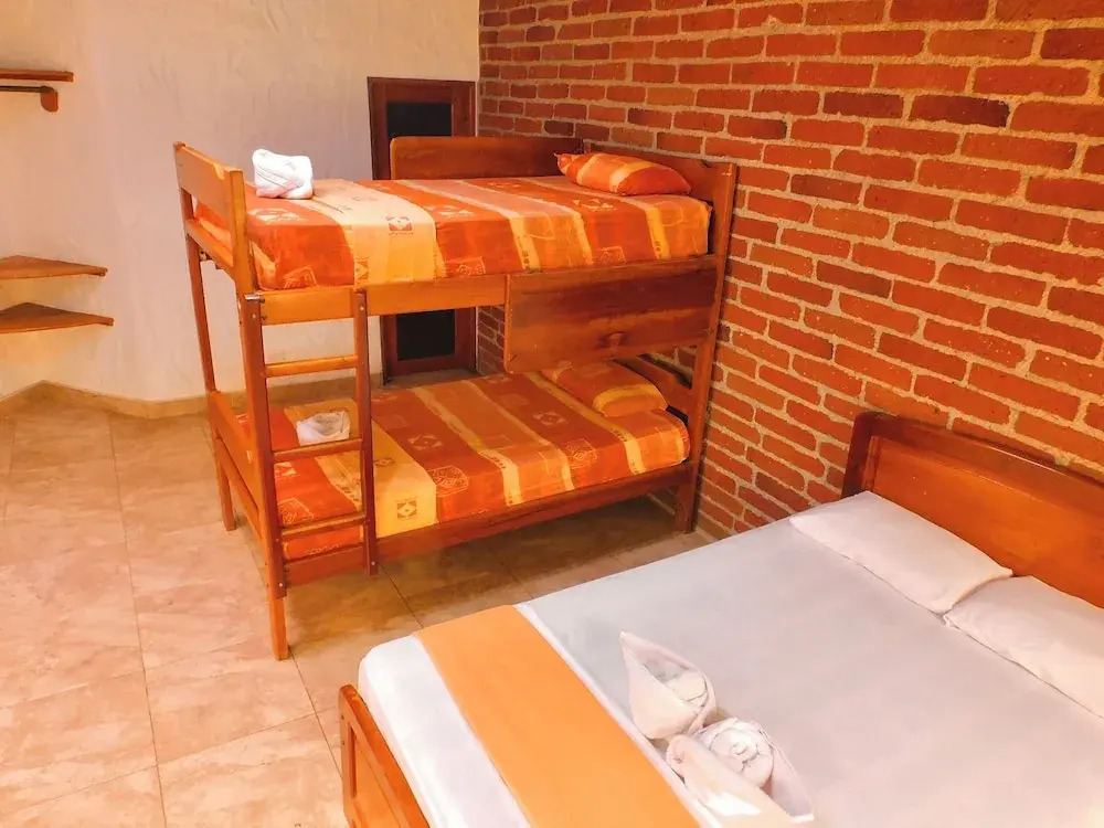 Puerto Quito Lodge - MonPar