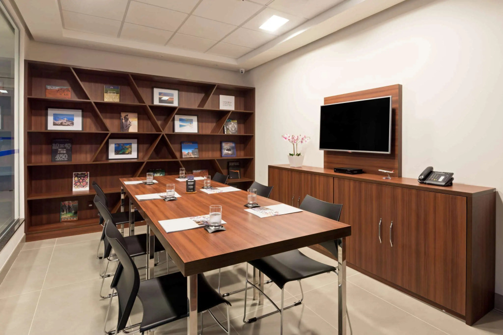 TRYP BY WYNDHAM São Paulo Airport - Hotel de Transito Terminal 3 INTERNACIONAL - Lado Ar - Área restrita á passageiros já embarcados e sem bagagens para despachar - Transit Hotel, only carry-on