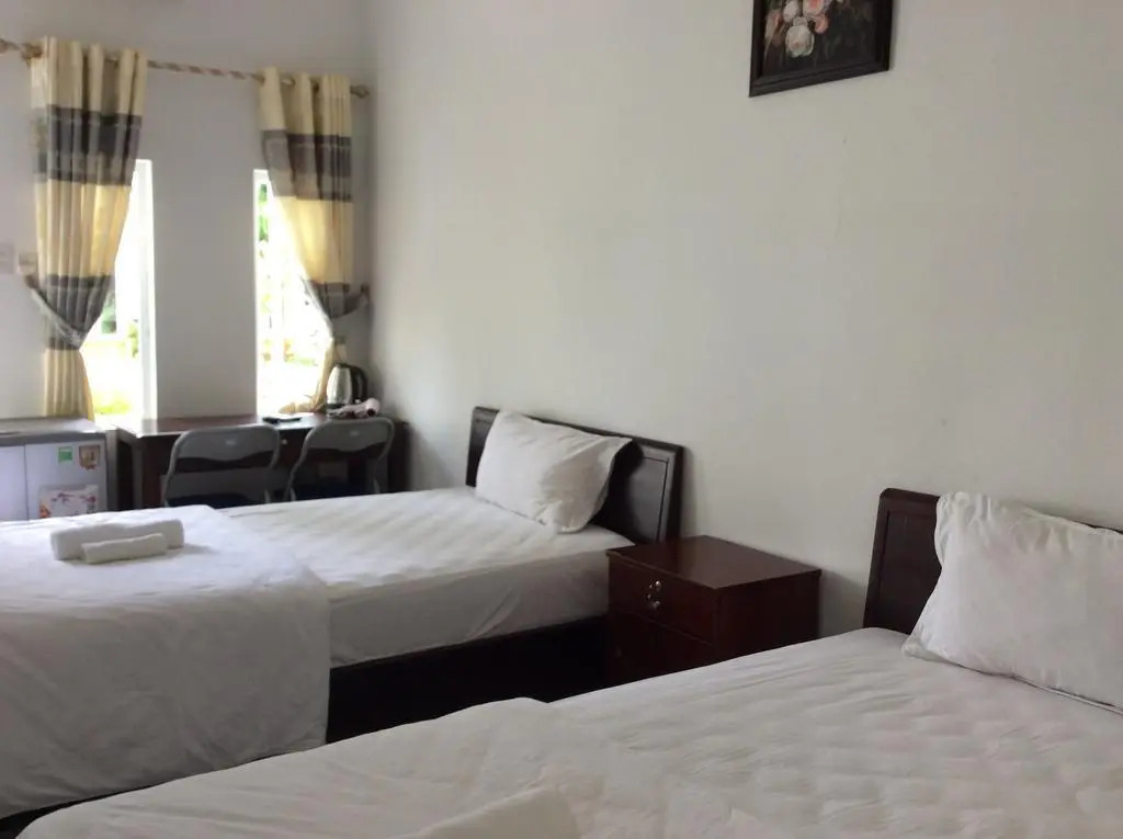 Thiên Tân Hotel