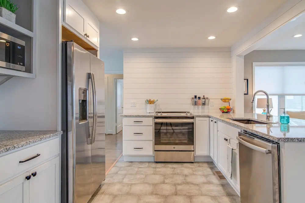 New Listing! Remodeled Getaway In Eclectic Enclave 2 Bedroom Home