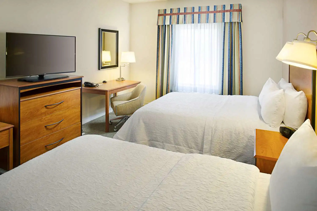 Hampton Inn & Suites - Mansfield