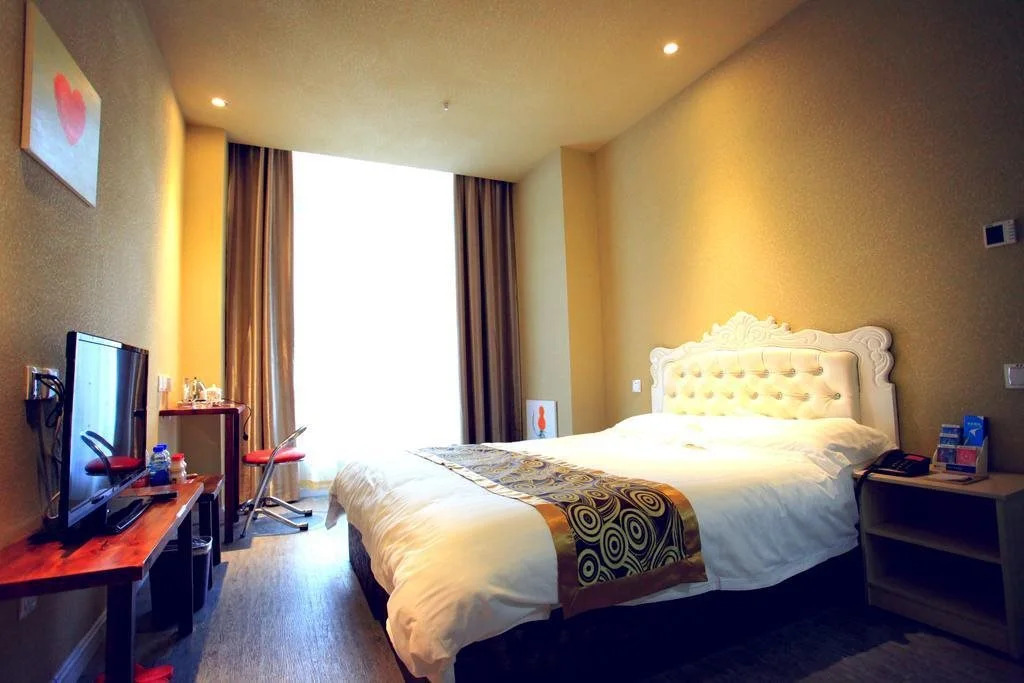 Qingdao Mei'er Xidun Theme Hotel