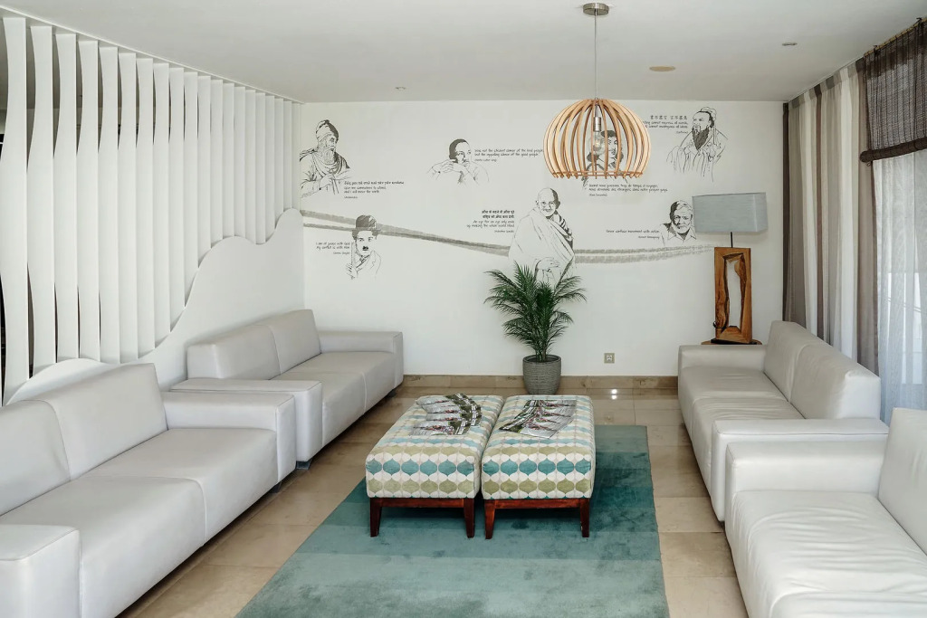 Carvi Beach Hotel
