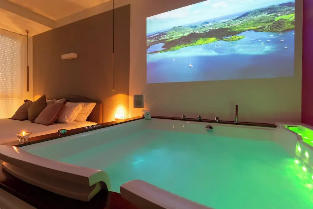 4 Star Suite SPA