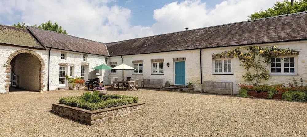 The Old Carriage Court