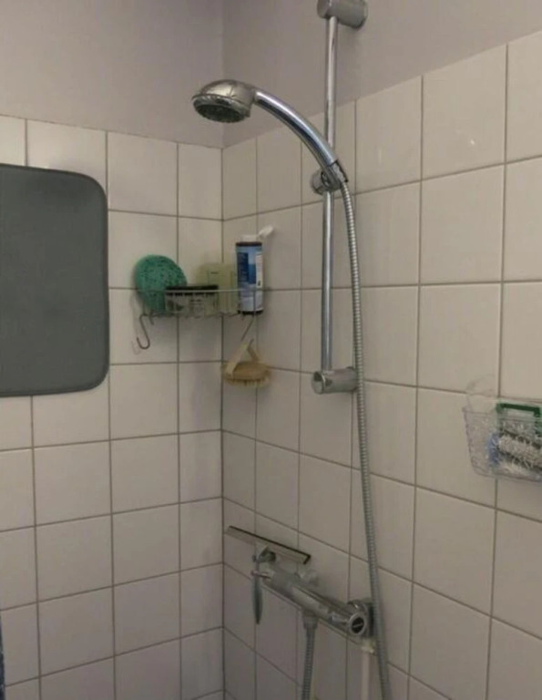 1 bedroom apt Direct Center 621-1