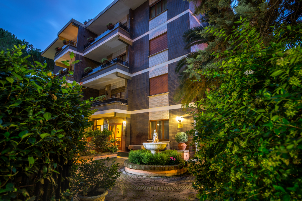 Aurelia Residence