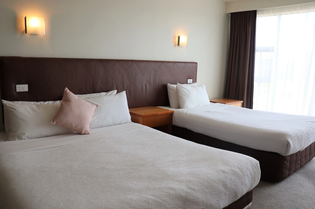 Boulevard Hotel