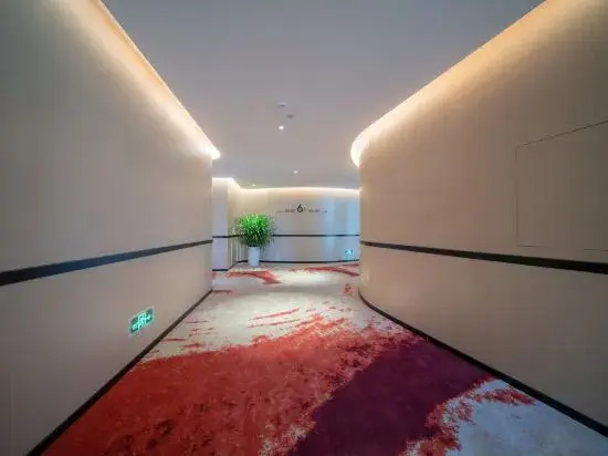 Zhuhai Binhui Bay Hotel (Jinan University)