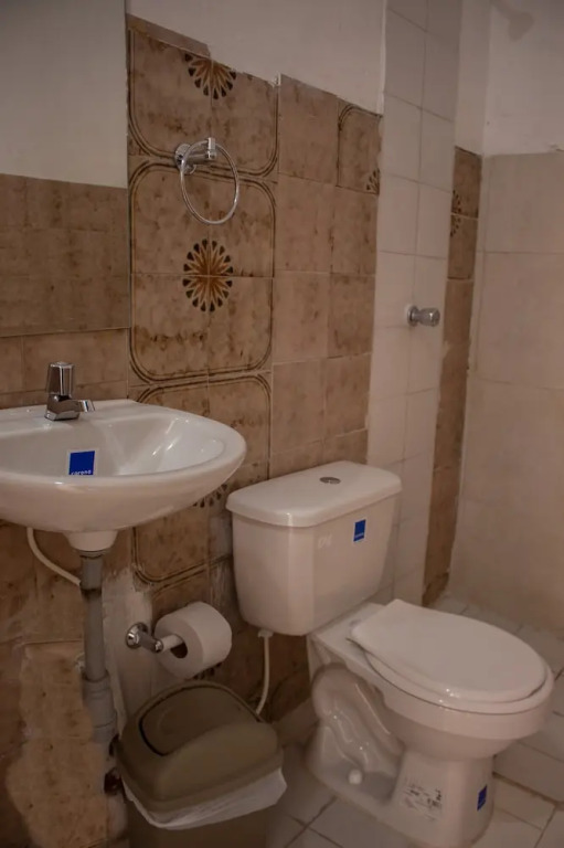Hostal Badillo SV