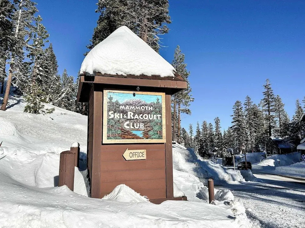 Modern Cabin for 6, Near Slopes + Canyon Lodge!