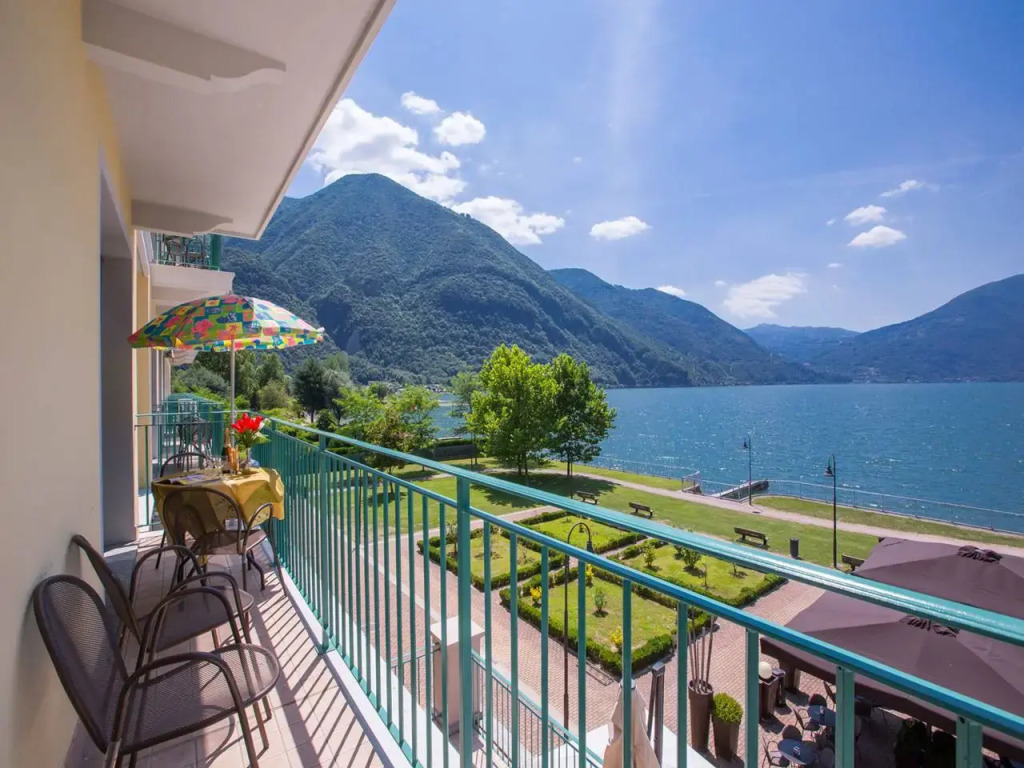 Budget Village Apartments - Porto Letizia