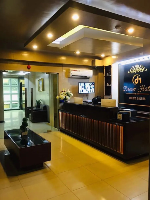 Dream Hotel