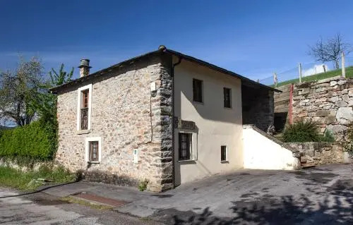 Casa de Aldea Vache