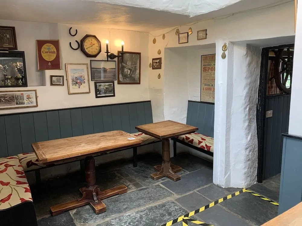 The Crown Inn