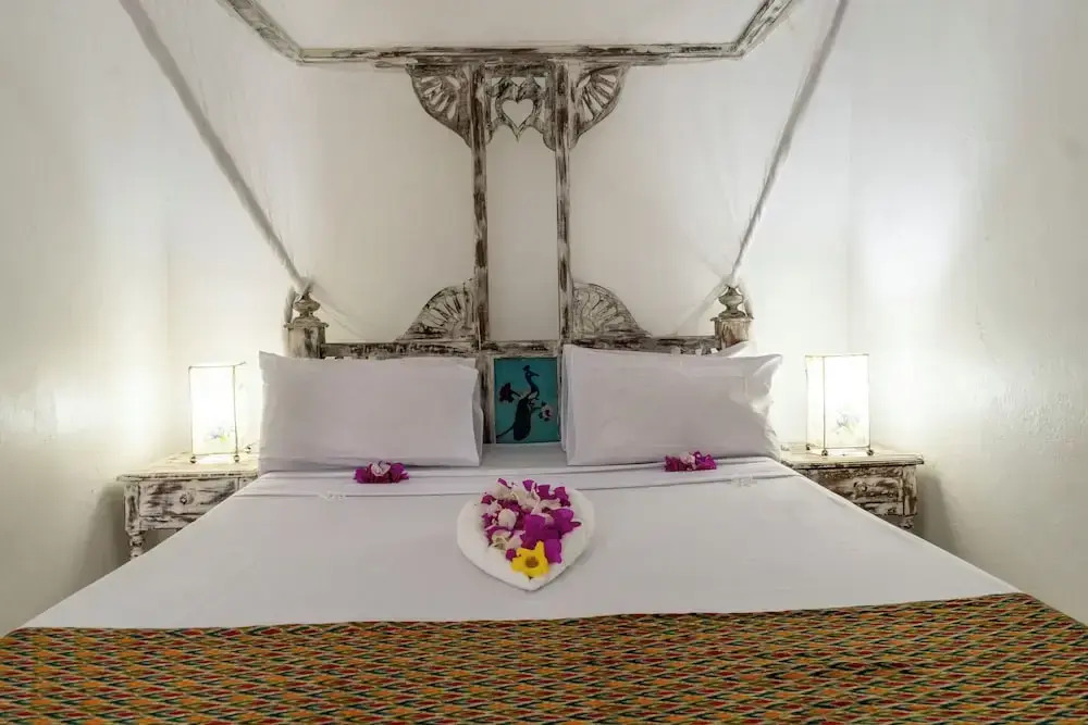 Paradise Lagoon B&B