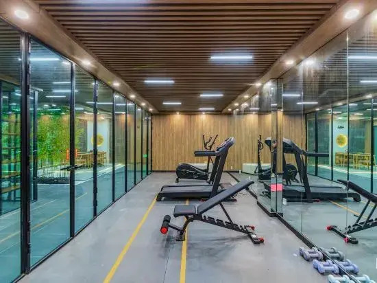Urba Hotel (Tekes Bagua City Tai Chi Eye Ferris Wheel Branch)