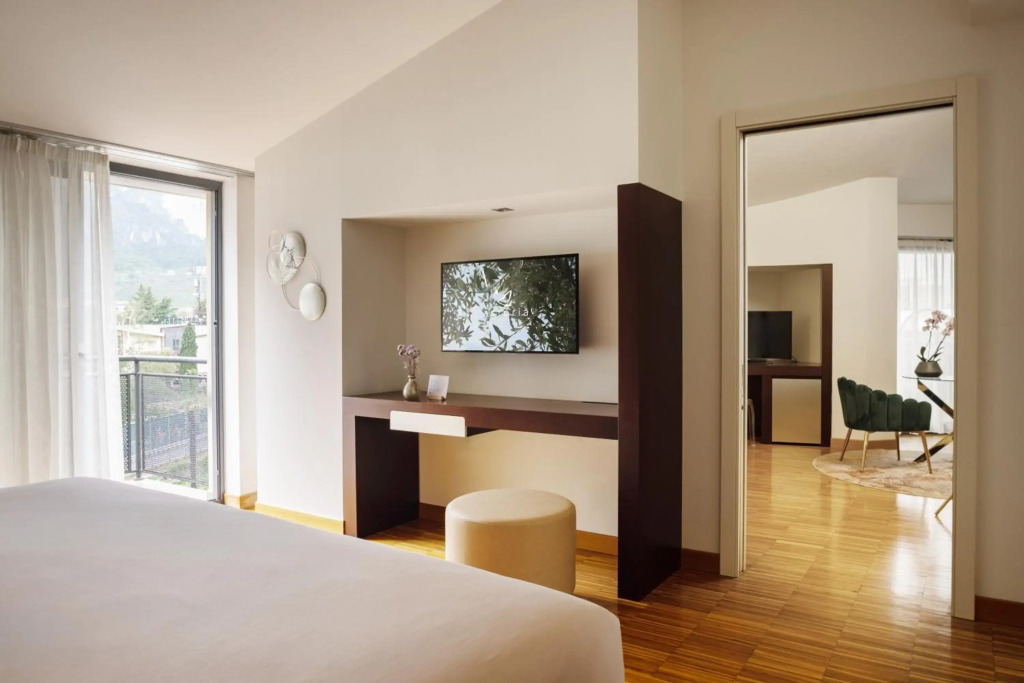 Astoria Resort