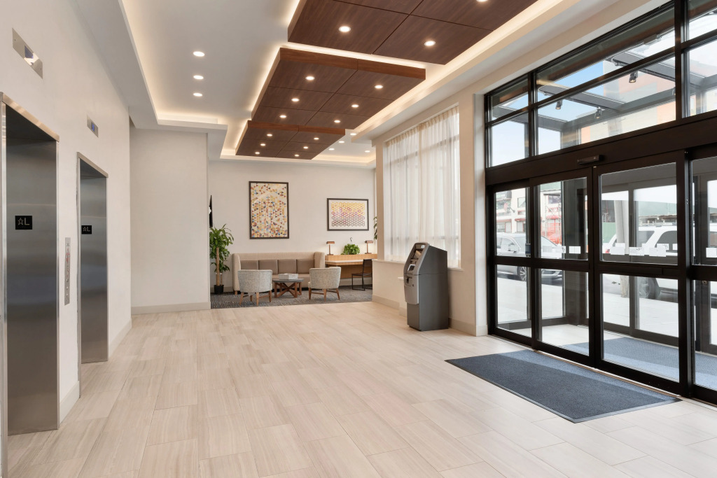 Holiday Inn Express - Jamaica - JFK AirTrain - NYC by IHG