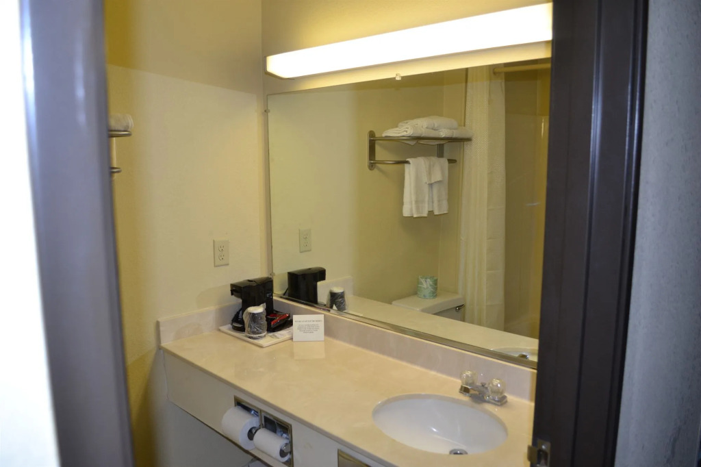 BridgePointe Advantage by BPhotels