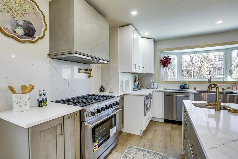 Walk to Public Transit: Family Home in Mount Airy!