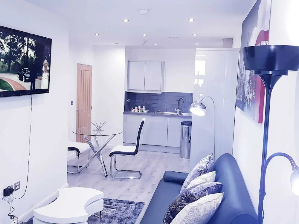 Z Home Apartments