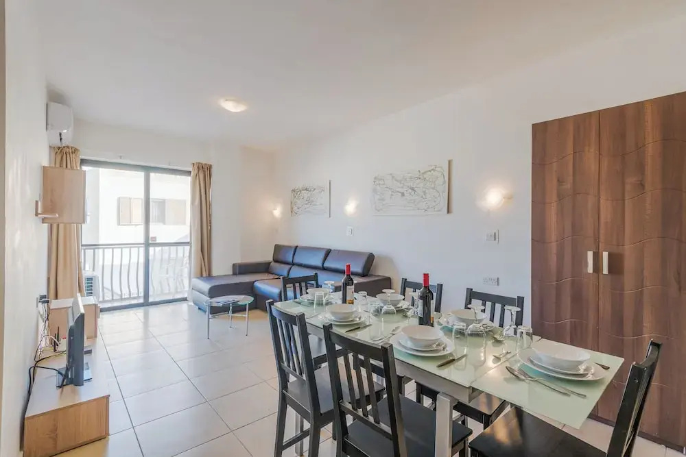 Seashells Apartment with sea view terrace with romantic sunsets