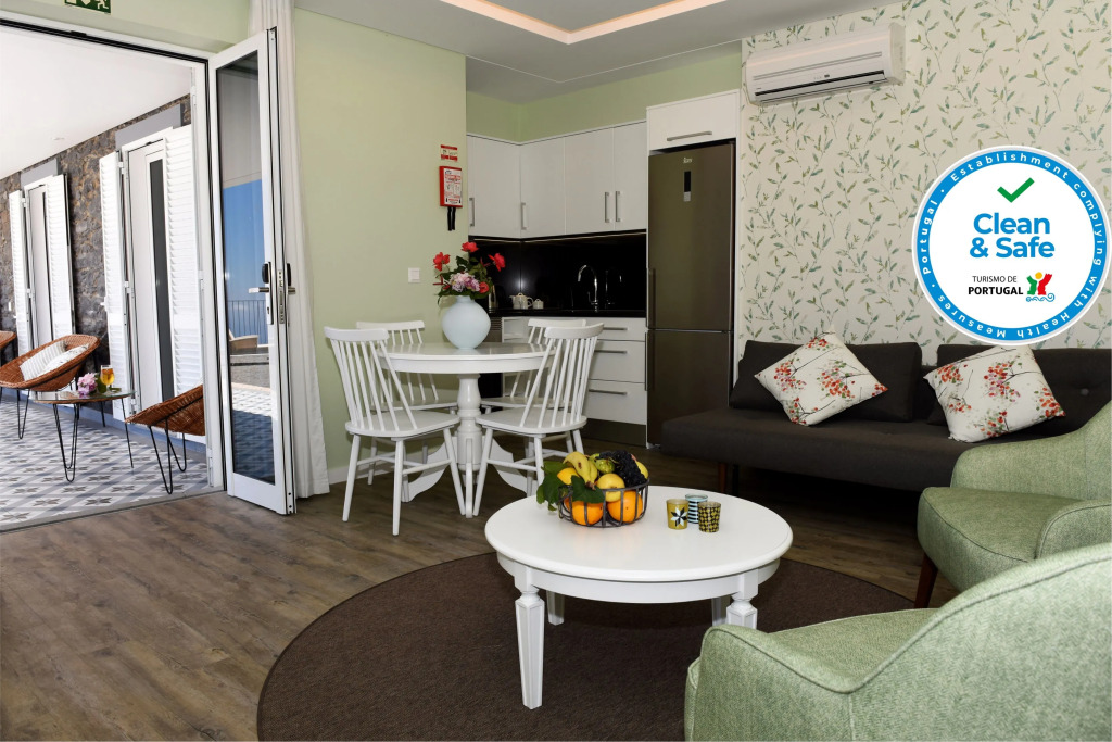 1-bed Superior Apartment in beautiful character Babosas Village Apartments - A2
