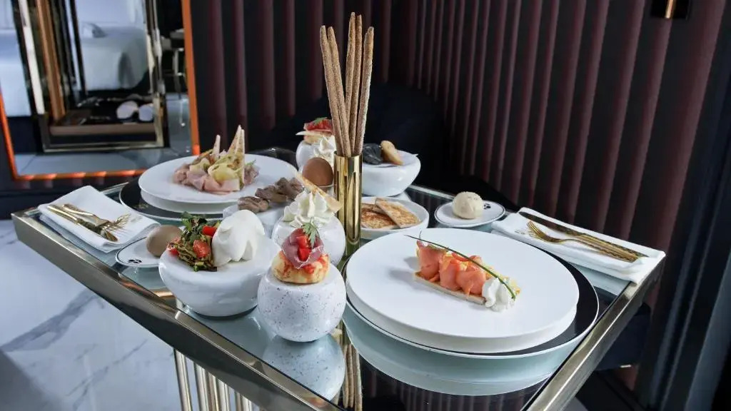 Отель Bra Hotel