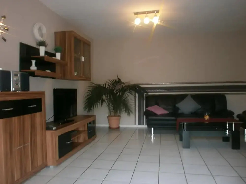 Modern Holiday Apartment With Large Garden Near the River Moselle