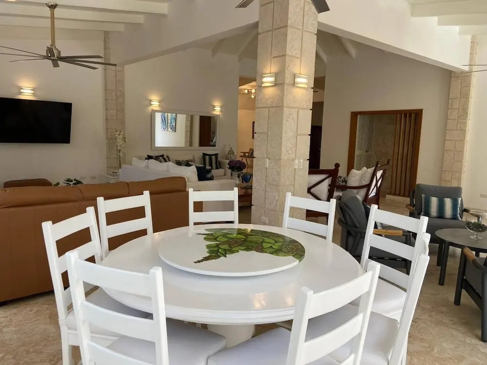 Seasideserenity - Luxury Villa Steps From The Beach
