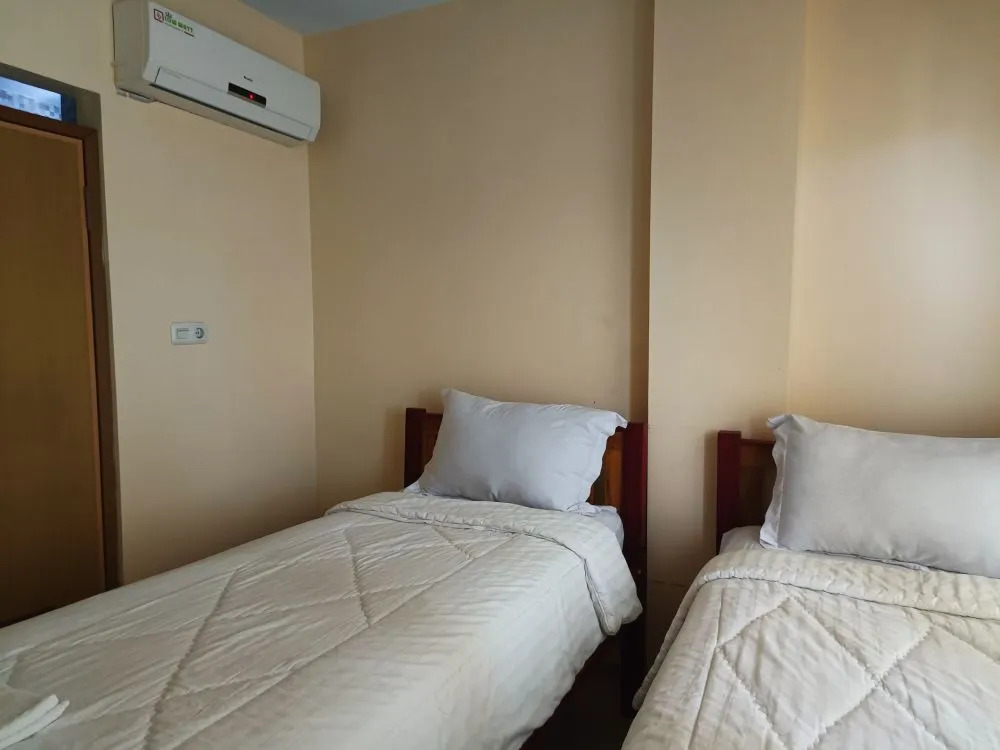 Balqies Homestay Syariah Makassar Mitra RedDoorz