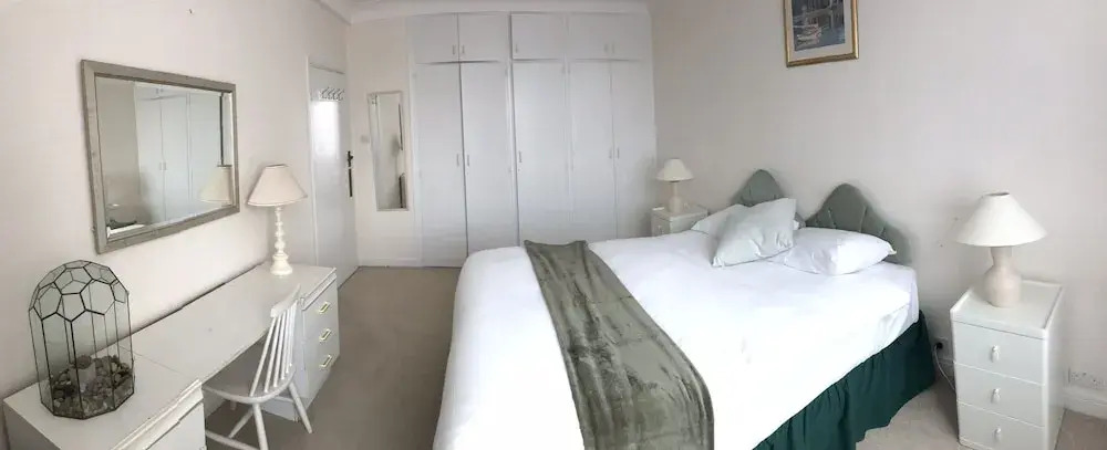 Elegant & Bright English Style 1 Bed Hyde Park