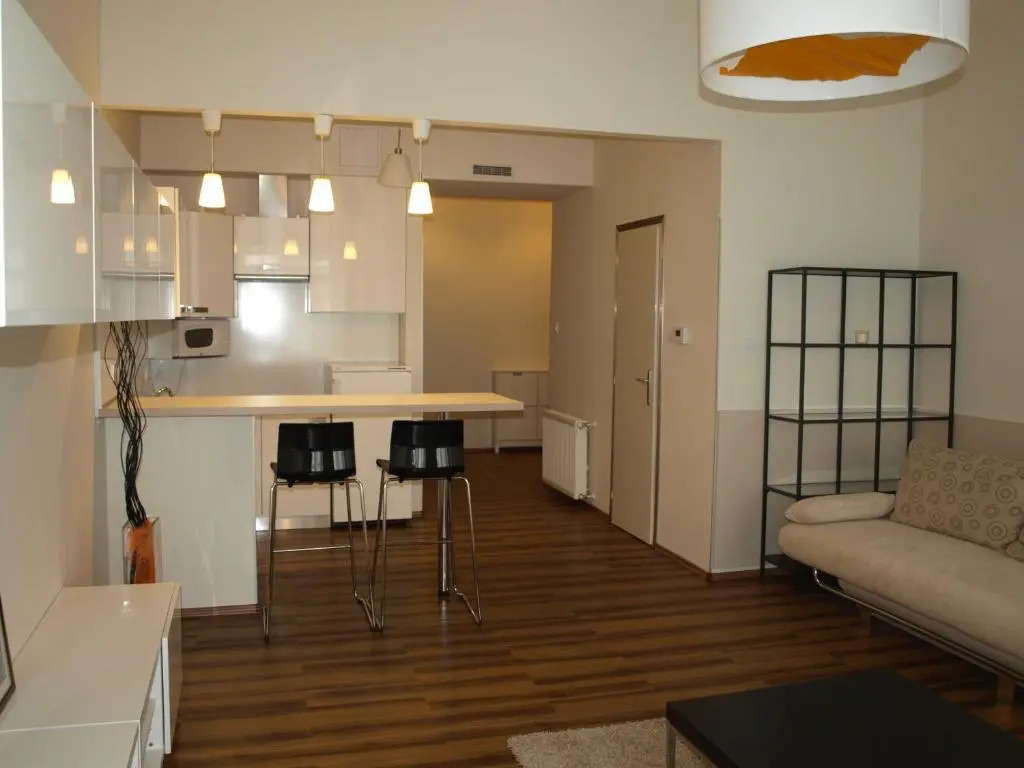 Arany Janos Apartman