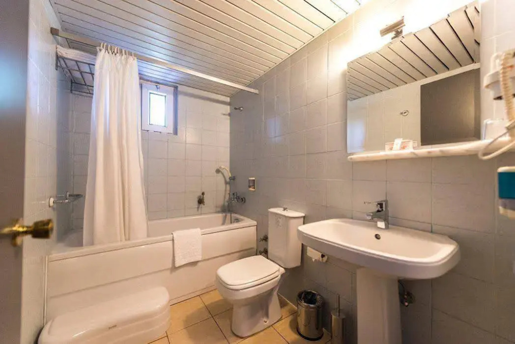 Herakles Thermal Hotel