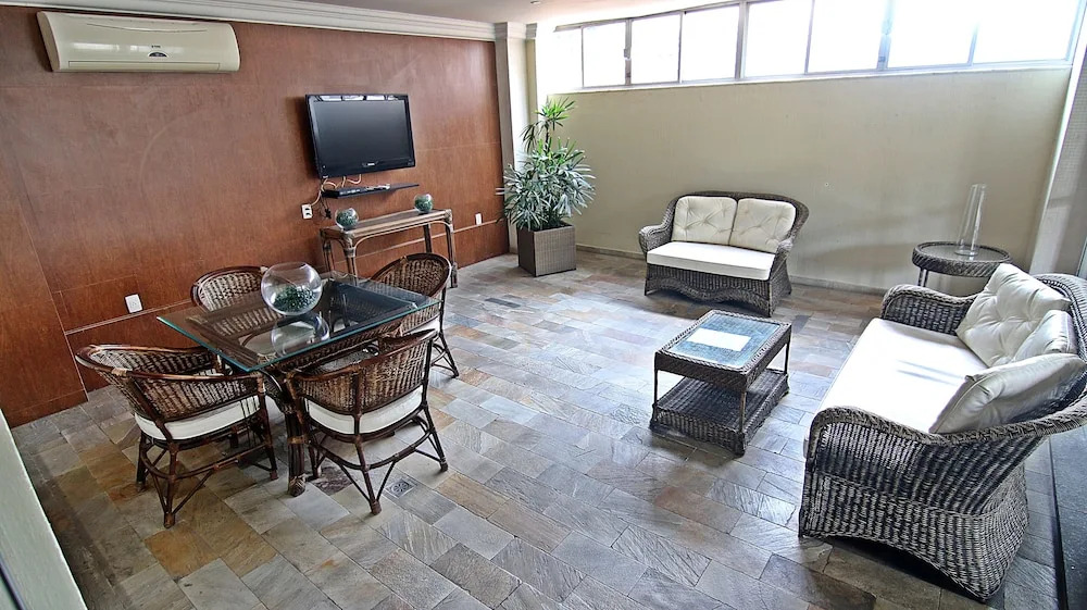 Rio Spot Apartments U027