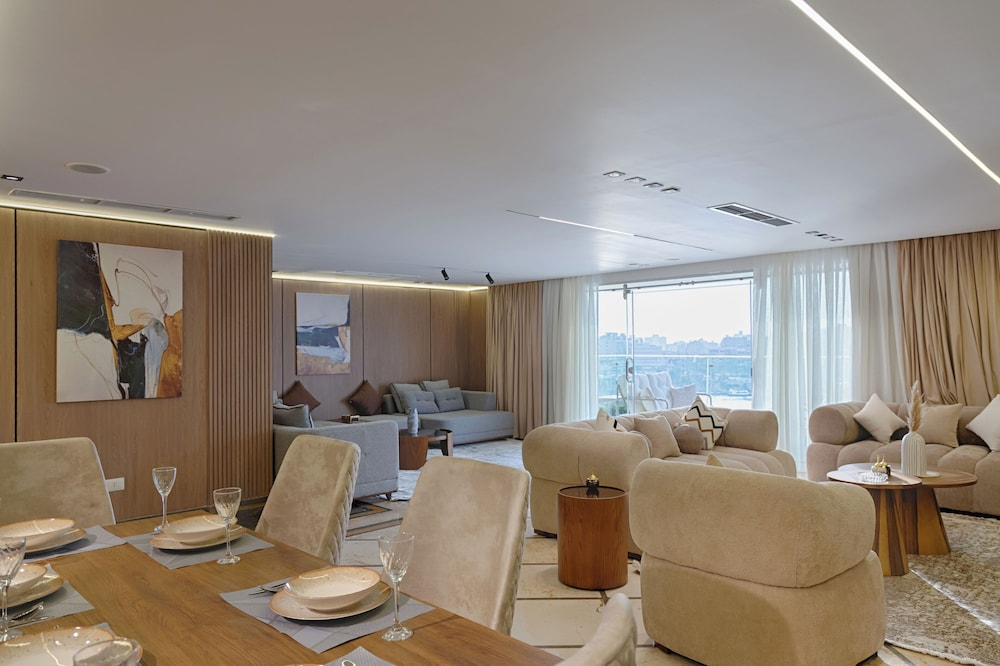 ALSAWAH 4BR Luxury Nile Residence