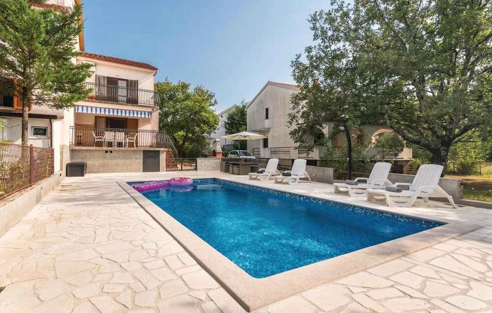 Awesome Home in Malinska With 2 Bedrooms, Wifi and Outdoor Swimming Pool