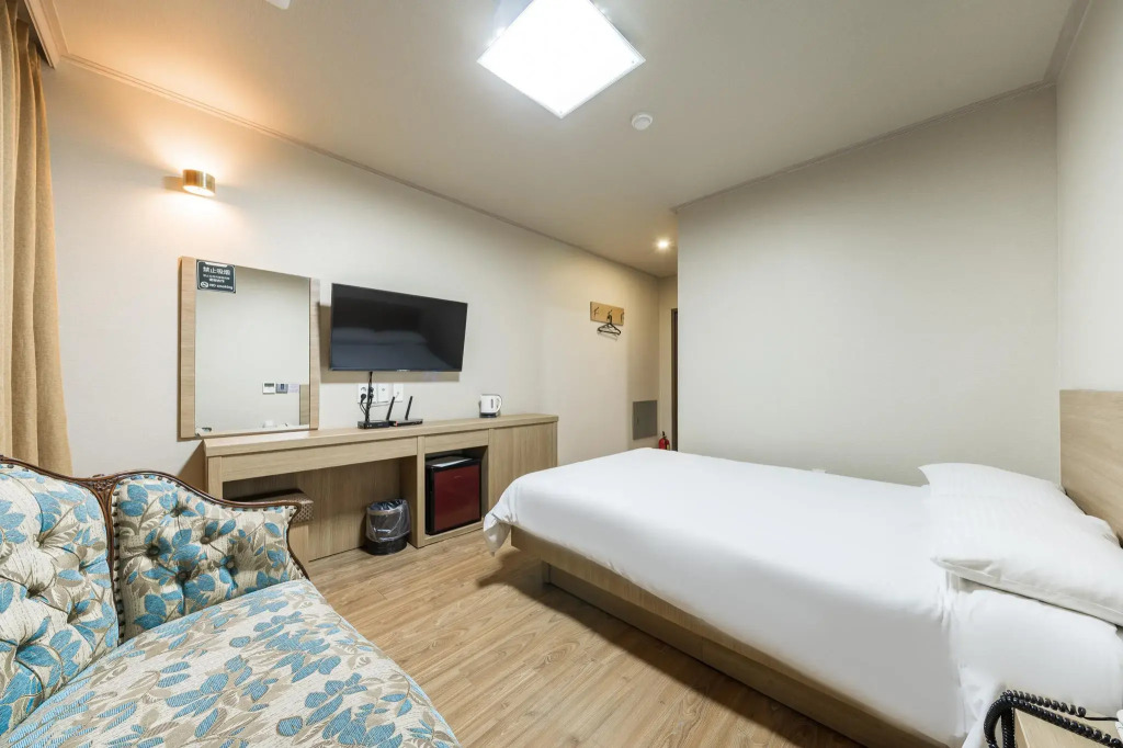 Nice Hotel