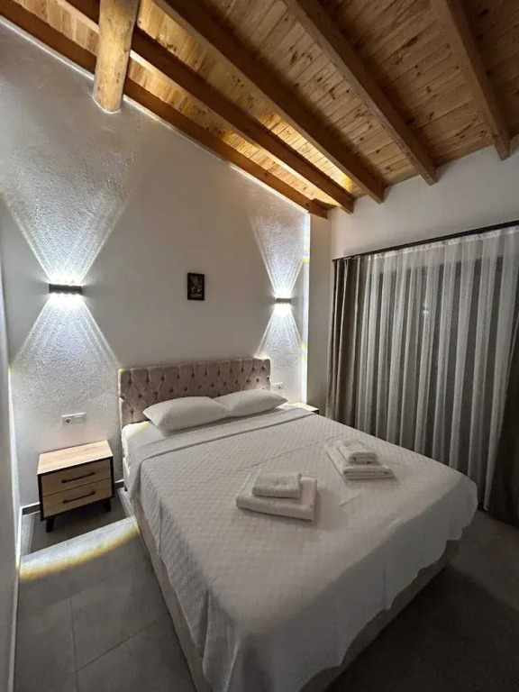 Carnaby Otel Küçükköy